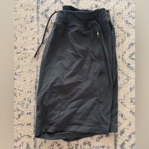 Lululemon 9” shorts